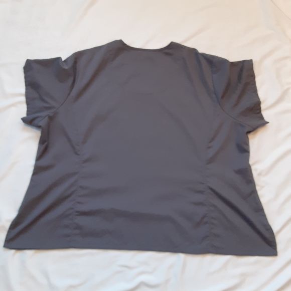 GREY'S ANANTOMY #41460 VNECK SCRUB TOP in MOONSTRUCK/LT GREY WOMENS SIZE 5XL. - Picture 4 of 8